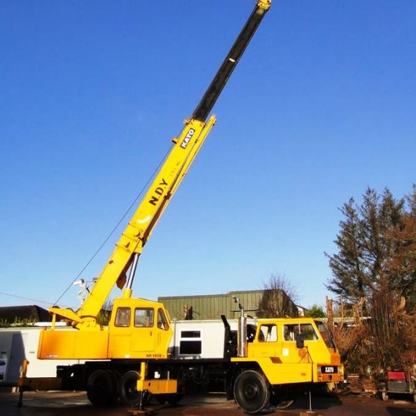 Cho thuê xe cẩu tự hành Kato 50 tấn phục vụ công trình