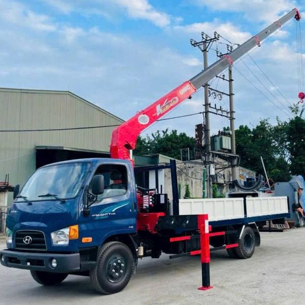 Cho thuê xe tải Jac 3,5 tấn gắn cần cẩu Unic 3 khúc Cho thuê xe tải Jac 3,5 tấn gắn cần cẩu Unic 3 khúc