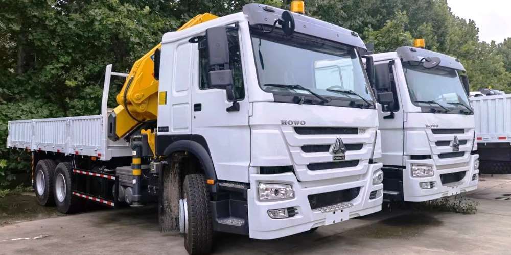 Xe Tải Howo Gắn Cẩu Knuckle Boom | Cẩu Gấp Khúc Hiện Đại Hiệu Năng Cao Xe Tải Howo Gắn Cẩu Knuckle Boom | Cẩu Gấp Khúc Hiện Đại Hiệu Năng Cao