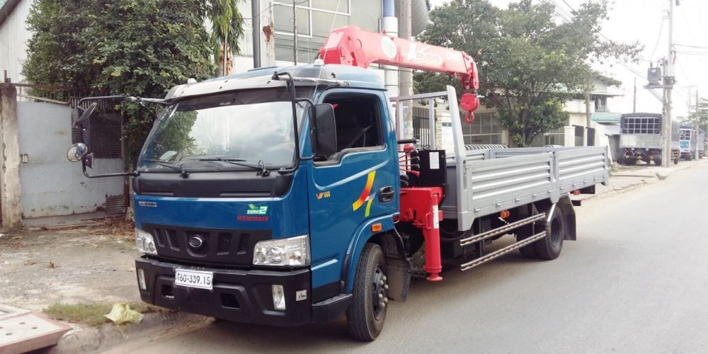 Xe Tải Veam VT650 5 Tấn Gắn Cẩu Unic URV344 | Cẩu 3 Tấn Nhật Mạnh Mẽ Xe Tải Veam VT650 5 Tấn Gắn Cẩu Unic URV344 | Cẩu 3 Tấn Nhật Mạnh Mẽ